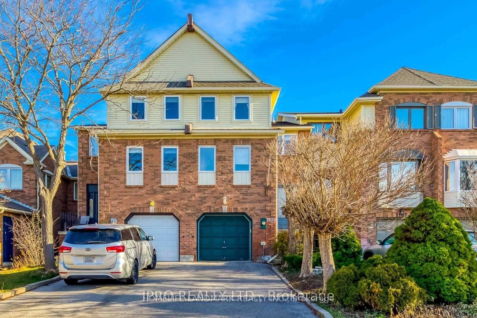 Property Photo: 1109 Lindsay Drive ON L6M 3B4