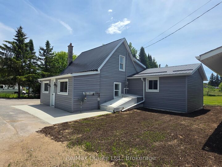 Property Photo:  61 County Road 1 Road  ON K0K 2T0 