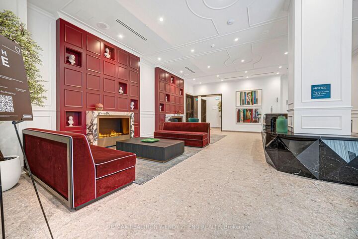 Property Photo:  180 Front Street E  ON M5A 0A9 