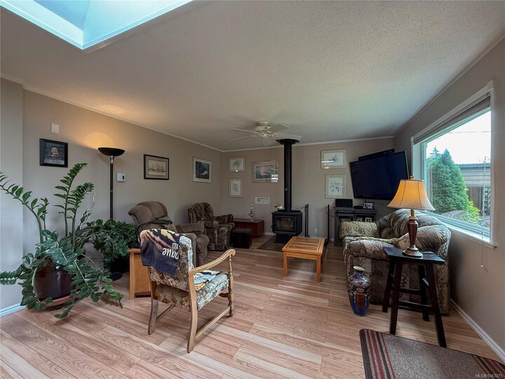 Property Photo:  634 Holm Rd  BC V9W 1W4 