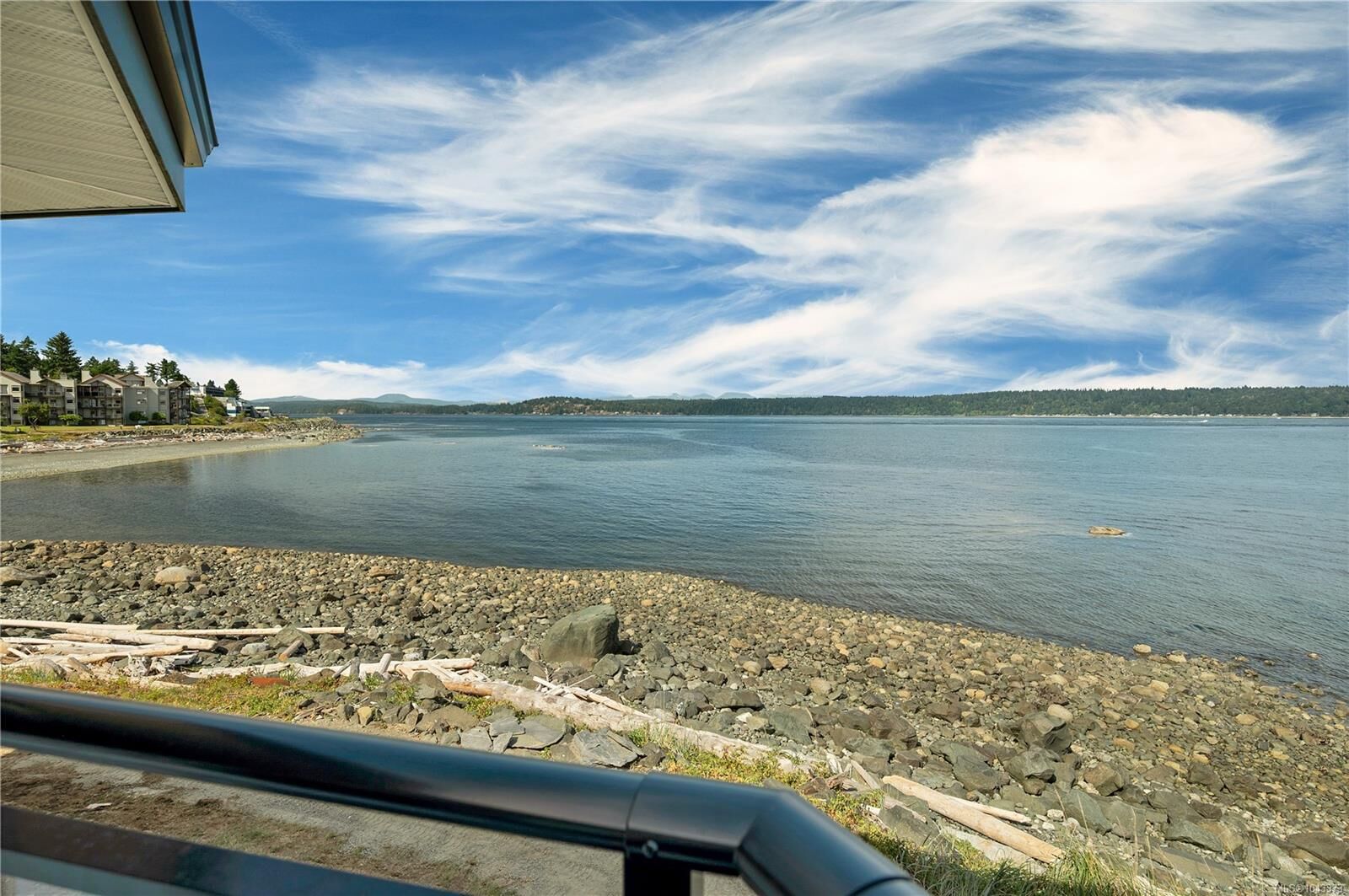 Property Photo: 87 Island Hwy S #209 BC V9W 1A2
