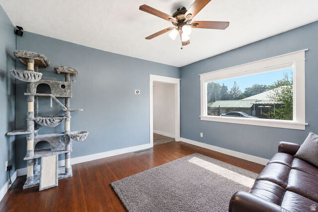 Property Photo: 629 Douglas St UT 84404