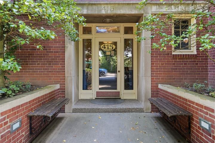 Property Photo: 415 Bigham St 23 PA 15211