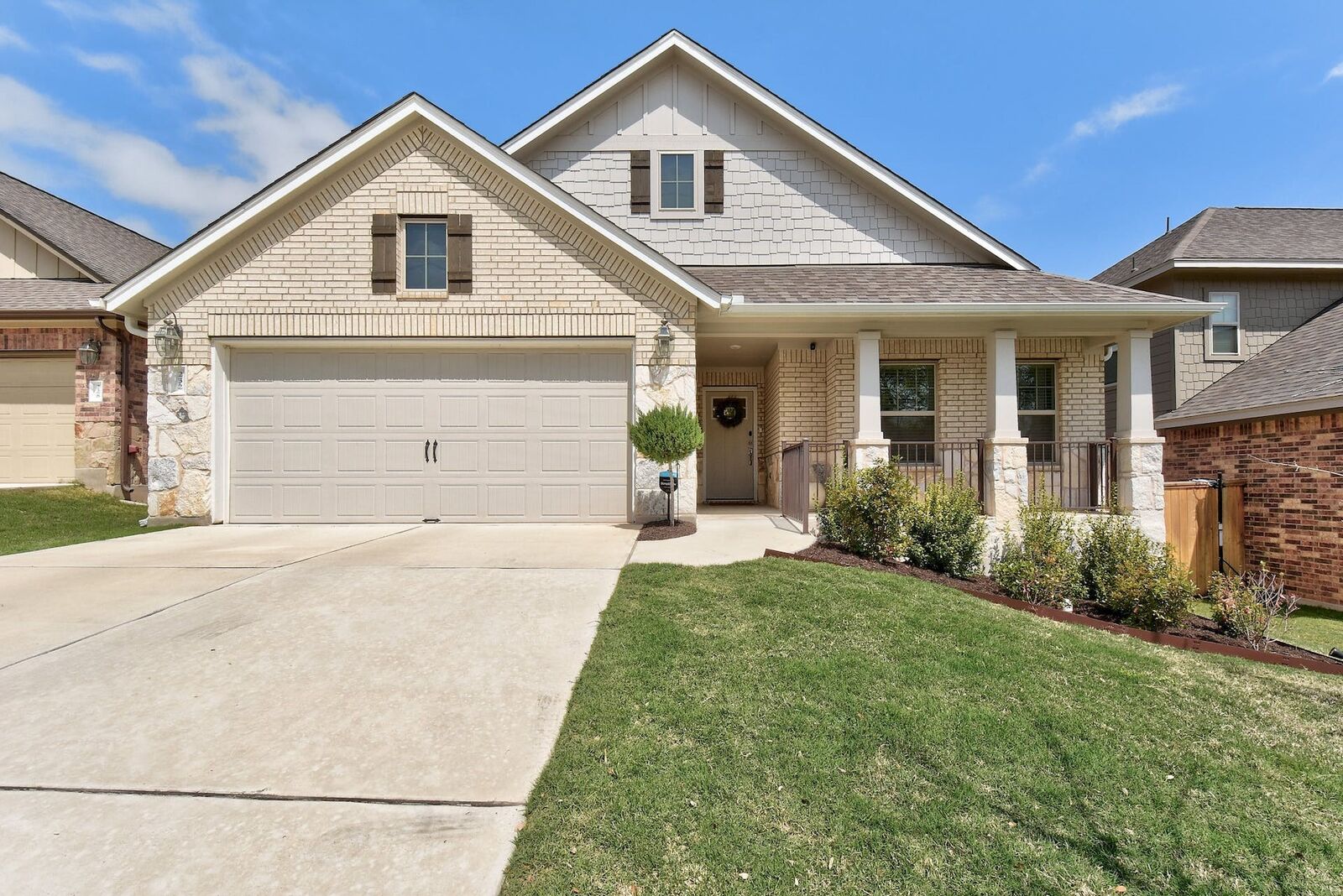 Property Photo: 232 Tangled Brush Drive TX 78652