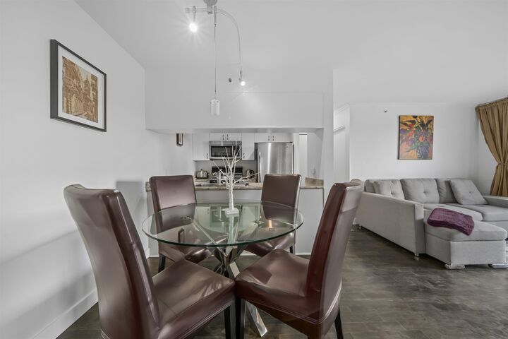 Property Photo: 1060 Alberni Street 1908 BC V6E 4K2