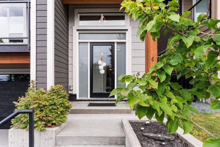 Property Photo: 6262 Rexford Drive 4 BC V2R 6B4