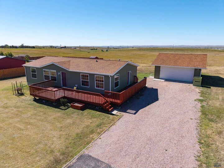 Property Photo: 14773 Shetland Ln SD 57703