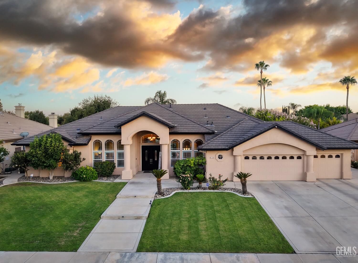 Property Photo:  11509 Buffington Street  CA 93312 