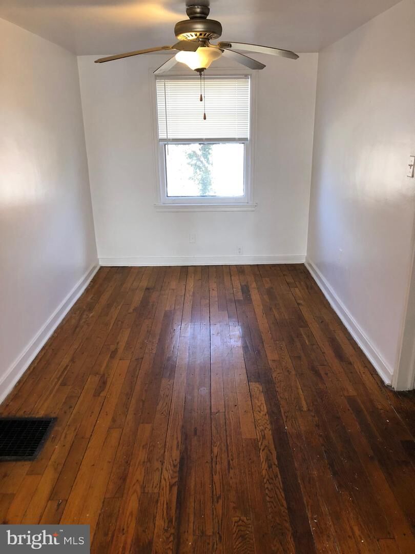 Property Photo:  2204 Berryhill Street  PA 17104 
