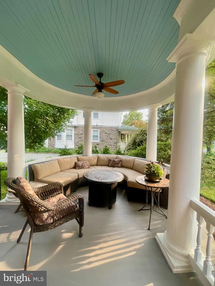 Property Photo: 2006 Baynard Boulevard DE 19802