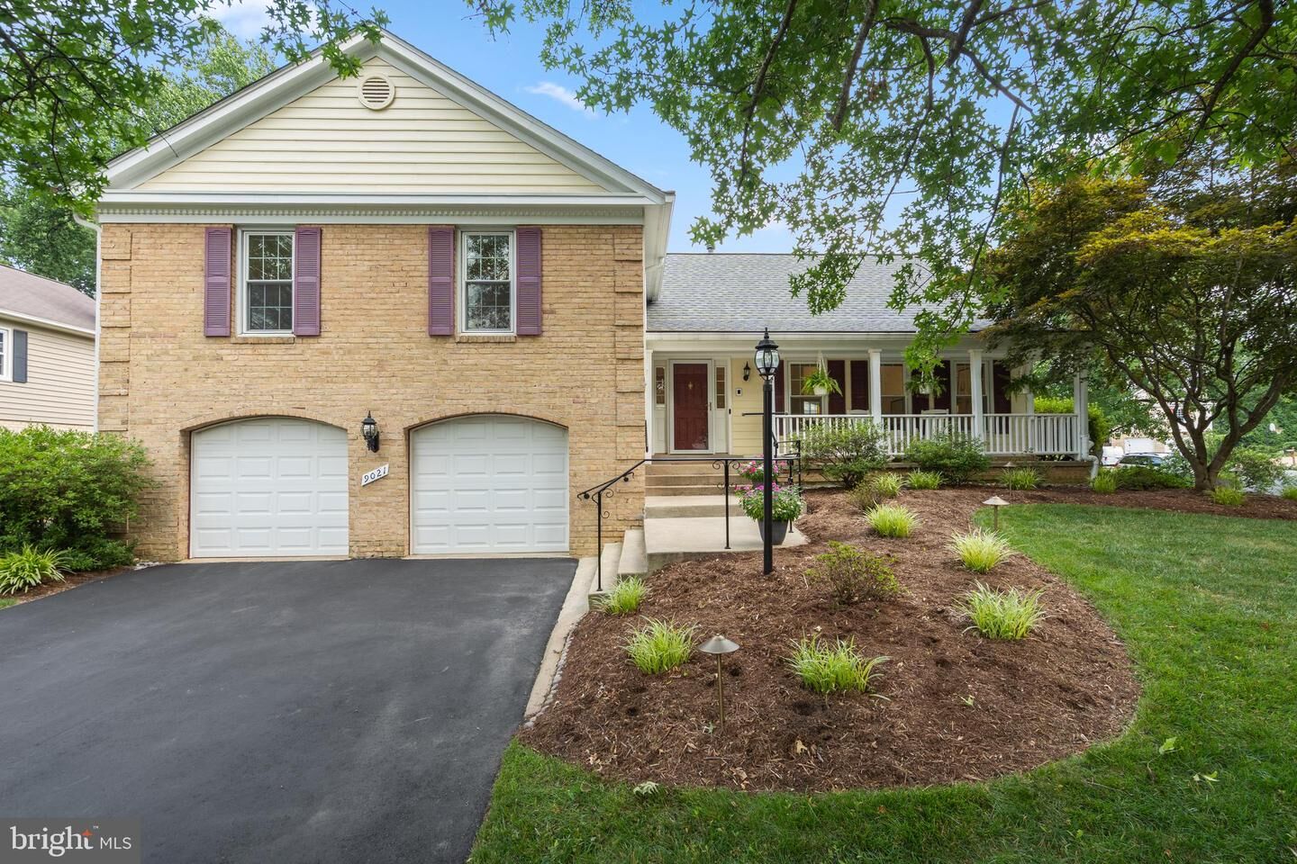 Property Photo: 9021 Parliament Drive VA 22015