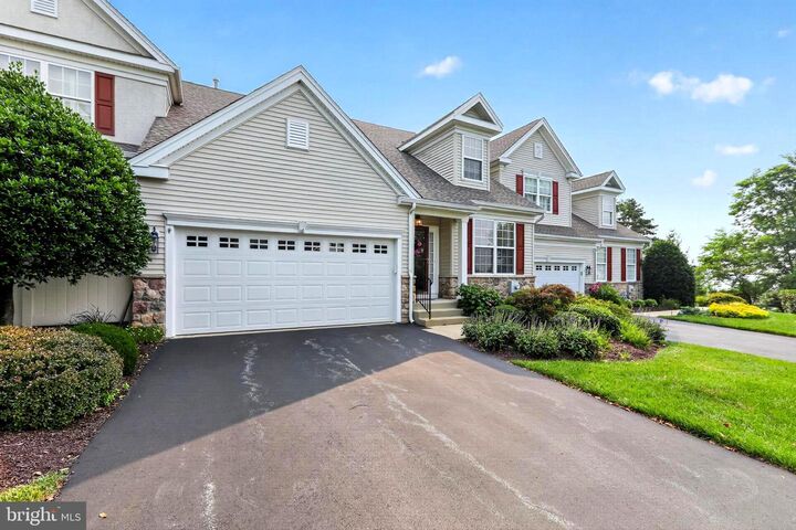 Property Photo: 204 Rawson Lane 438-79 PA 19320