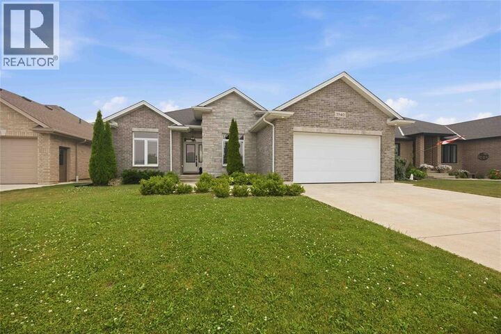 Property Photo: 3940 Arie Court ON N0N 1E0