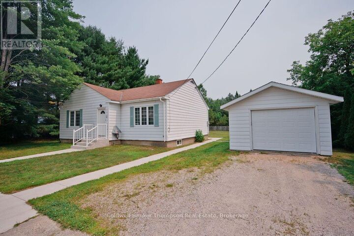Photo de la propriété: 12 Connolly Street ON P0A 1X0