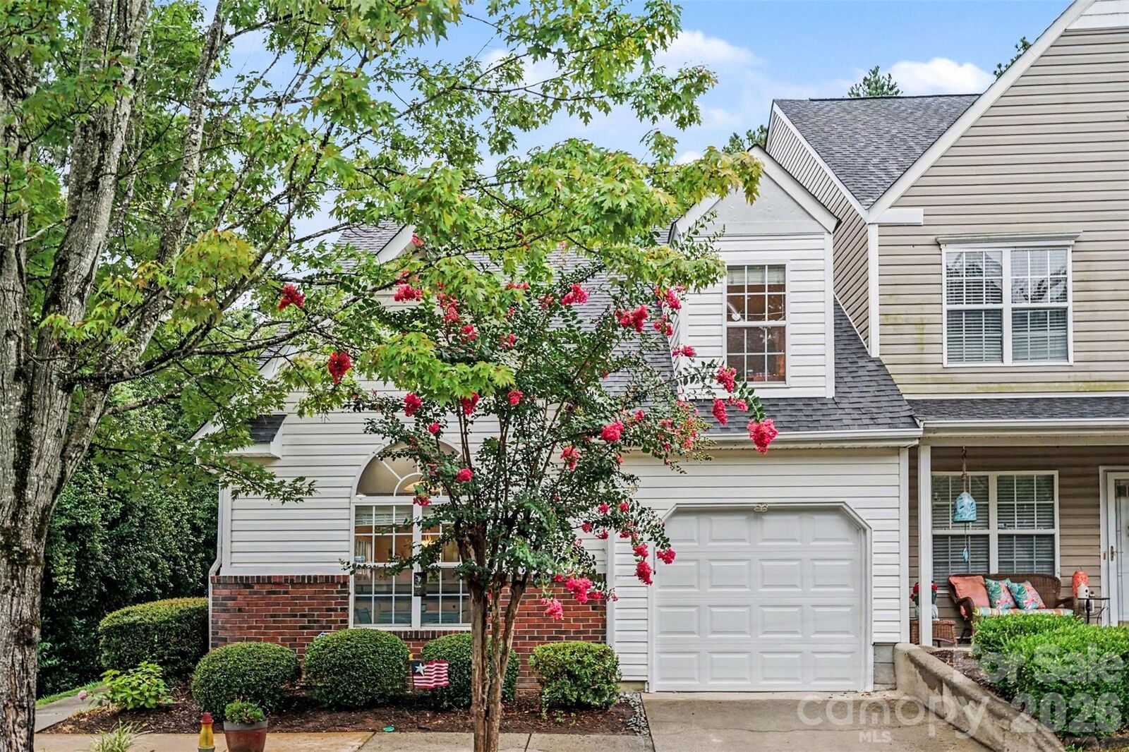 Property Photo:  927 Sparrows Nest Lane  NC 28134 