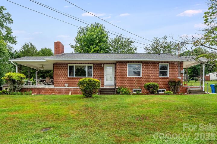 Property Photo: 4 Brad Street NC 28803