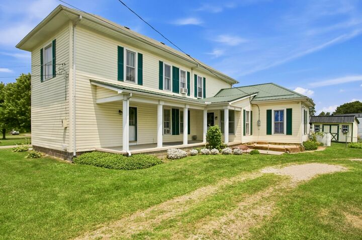 Property Photo: 32 E 1st Street OH 43822