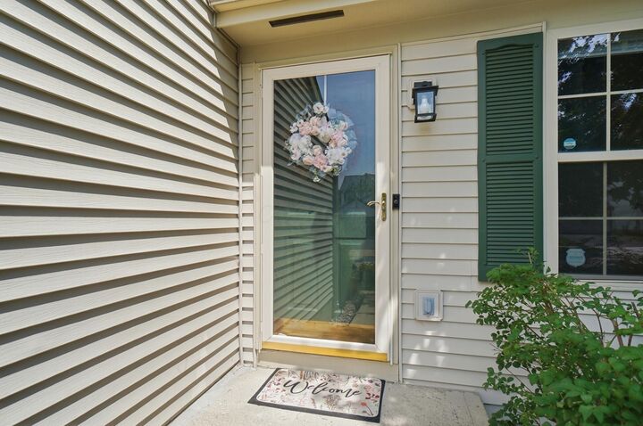 Property Photo:  2316 Shelby Lane  OH 43026 