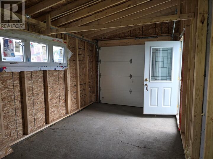 Property Photo: 903 Cashin Crescent NL A2V 2X3