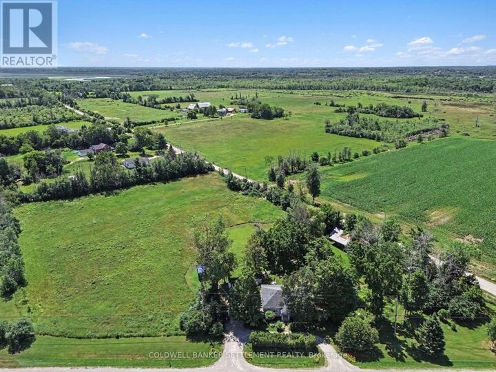 Property Photo: 6411 43 Highway ON K7H 3C7