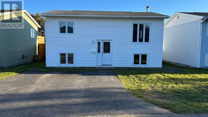 10 New Haven Lane — photo 1