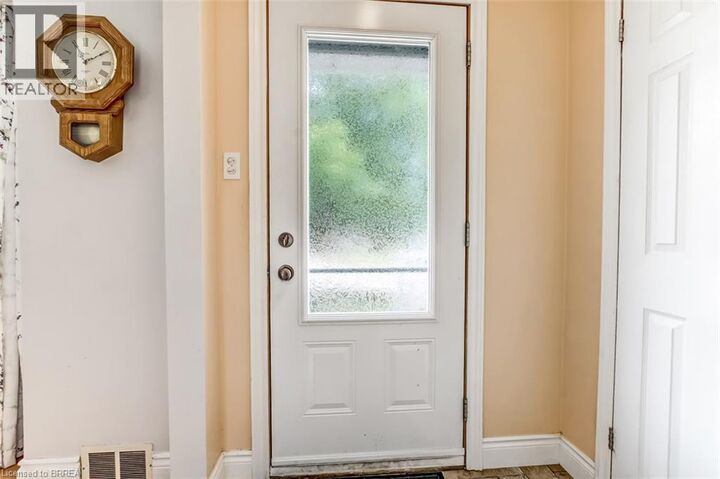 Property Photo:  393 Marlborough Street  ON N3S 4V4 
