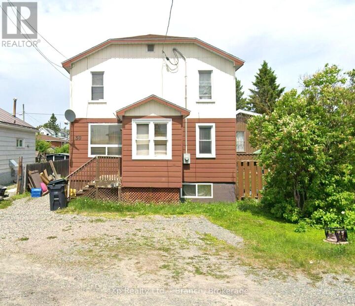 30 Rowan Avenue — photo 1