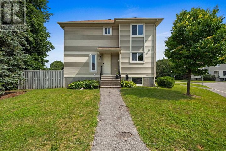 Property Photo: 108 McDermot Court 6 ON K2L 3V2