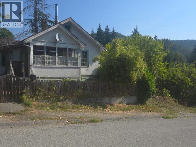 Property Photo: 6889 Drake Street BC V8A 3Y3