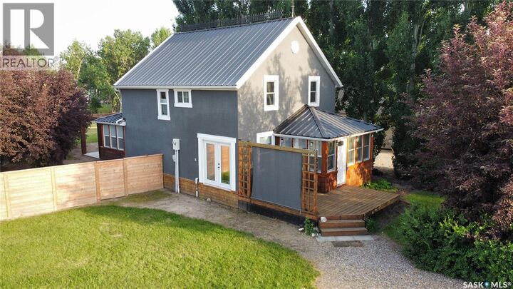 Property Photo: 522 Vivian Bay SK S0L 0G0