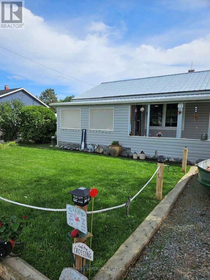Property Photo: 15 Heron Drive ON P0T 2C0
