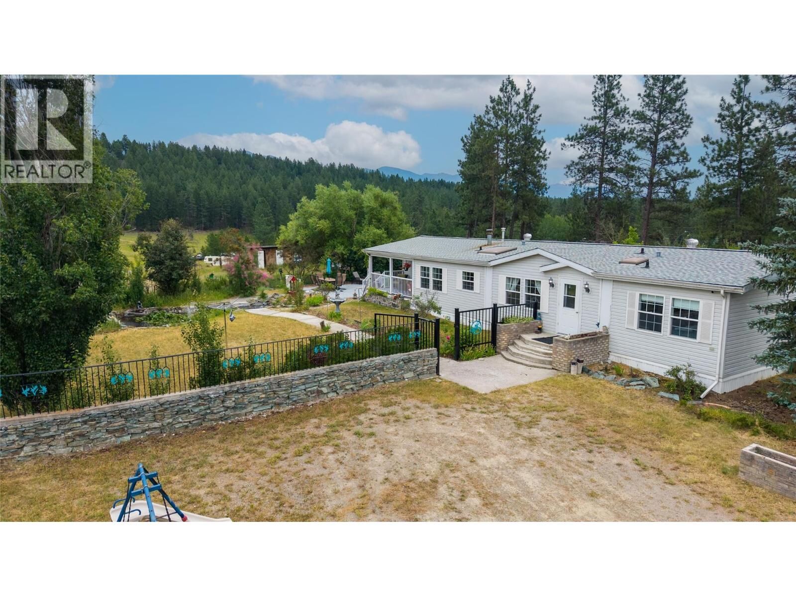 Property Photo: 3686 Sweet Road BC V0B 1T4