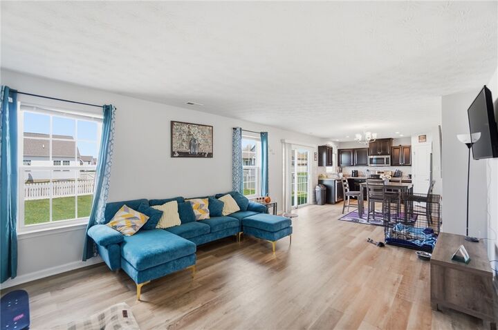 Property Photo: 4351 Pimlico Place OH 45424