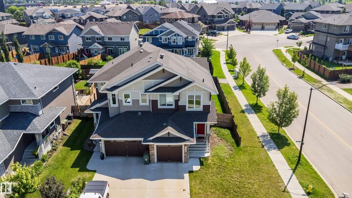 Property Photo: 114 James Crescent AB T8N 7S6