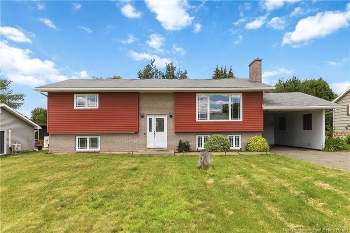 236 Chapelle Street — photo 1