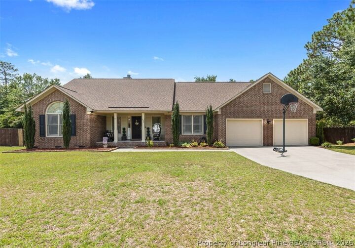 Property Photo: 726 Foxcroft Drive NC 28311