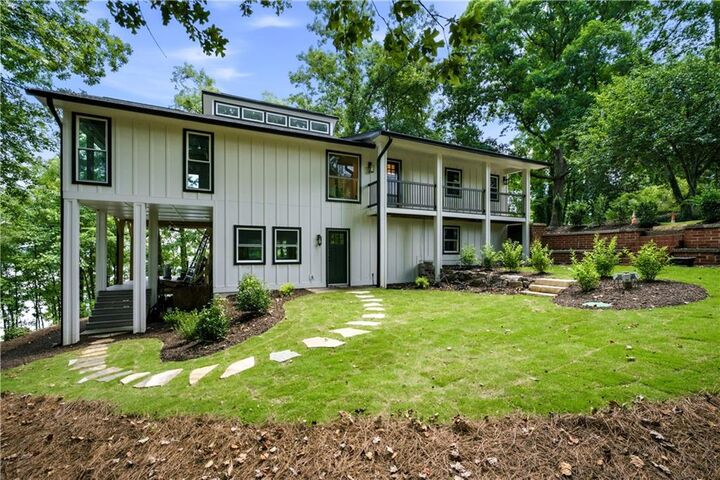 Property Photo: 9790 Peninsula Drive GA 30506
