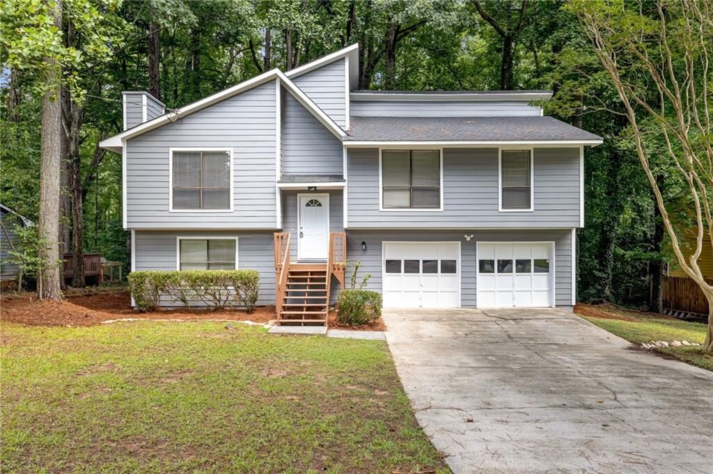 Property Photo: 404 Ridgetop Drive NW GA 30102
