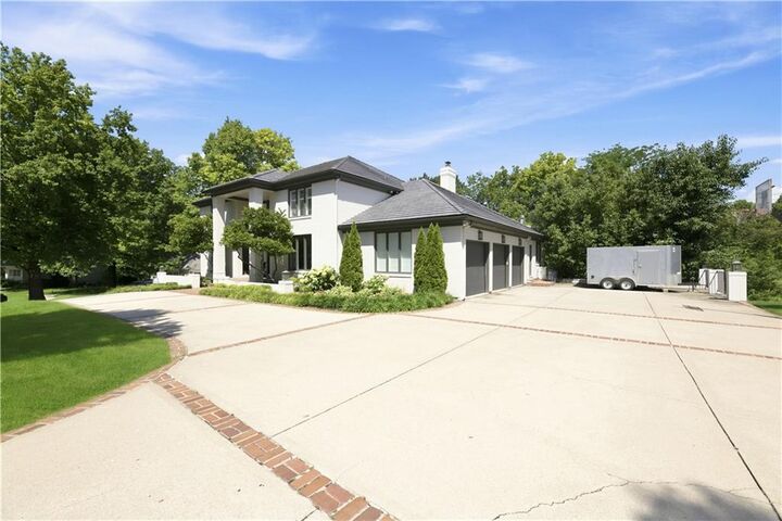 Property Photo: 3048 W 118th Terrace KS 66211