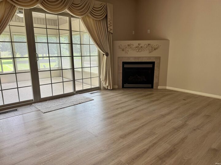 Property Photo:  467 E Sleighbell Drive  IN 47579 