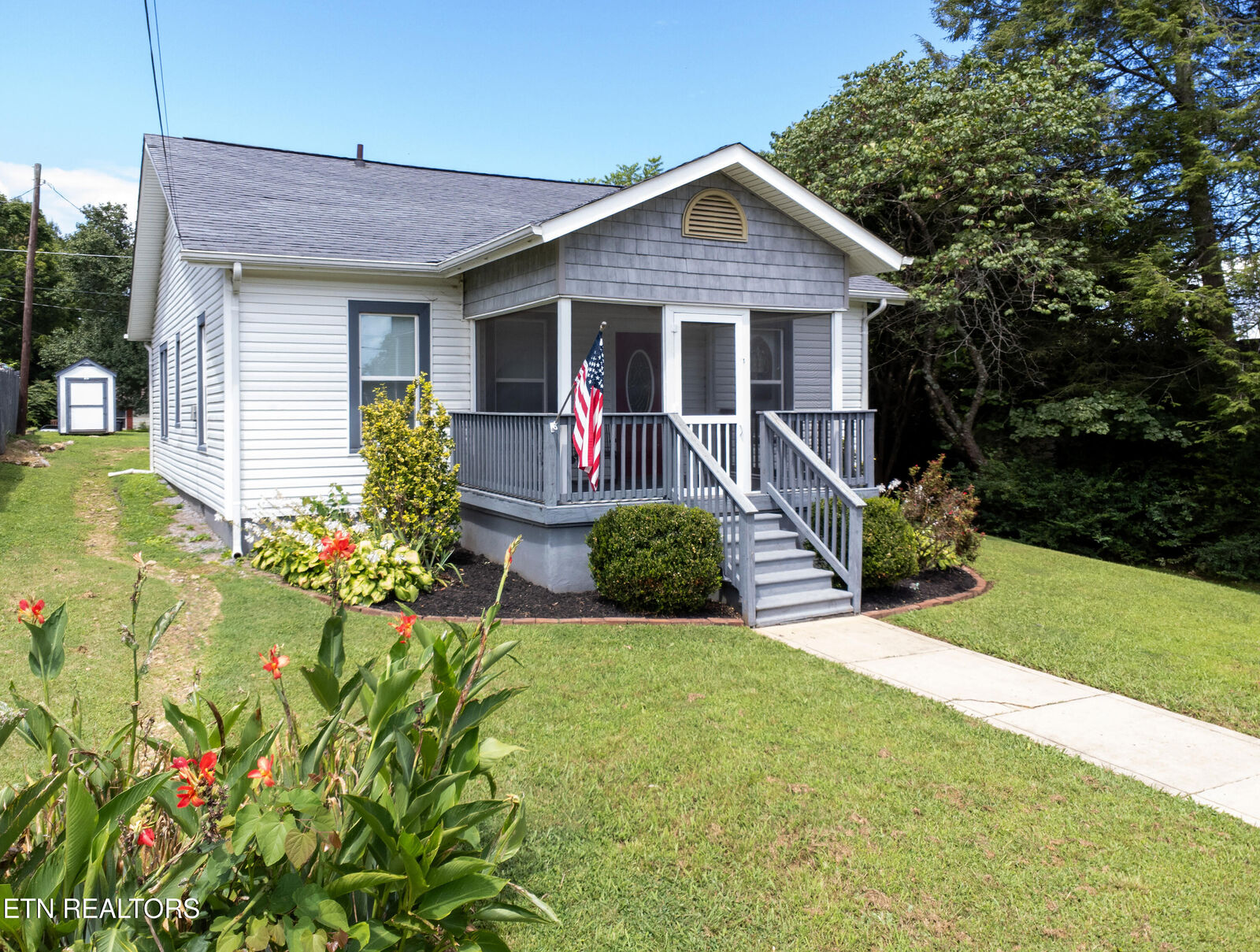 Property Photo: 804 McCaslin Ave TN 37874