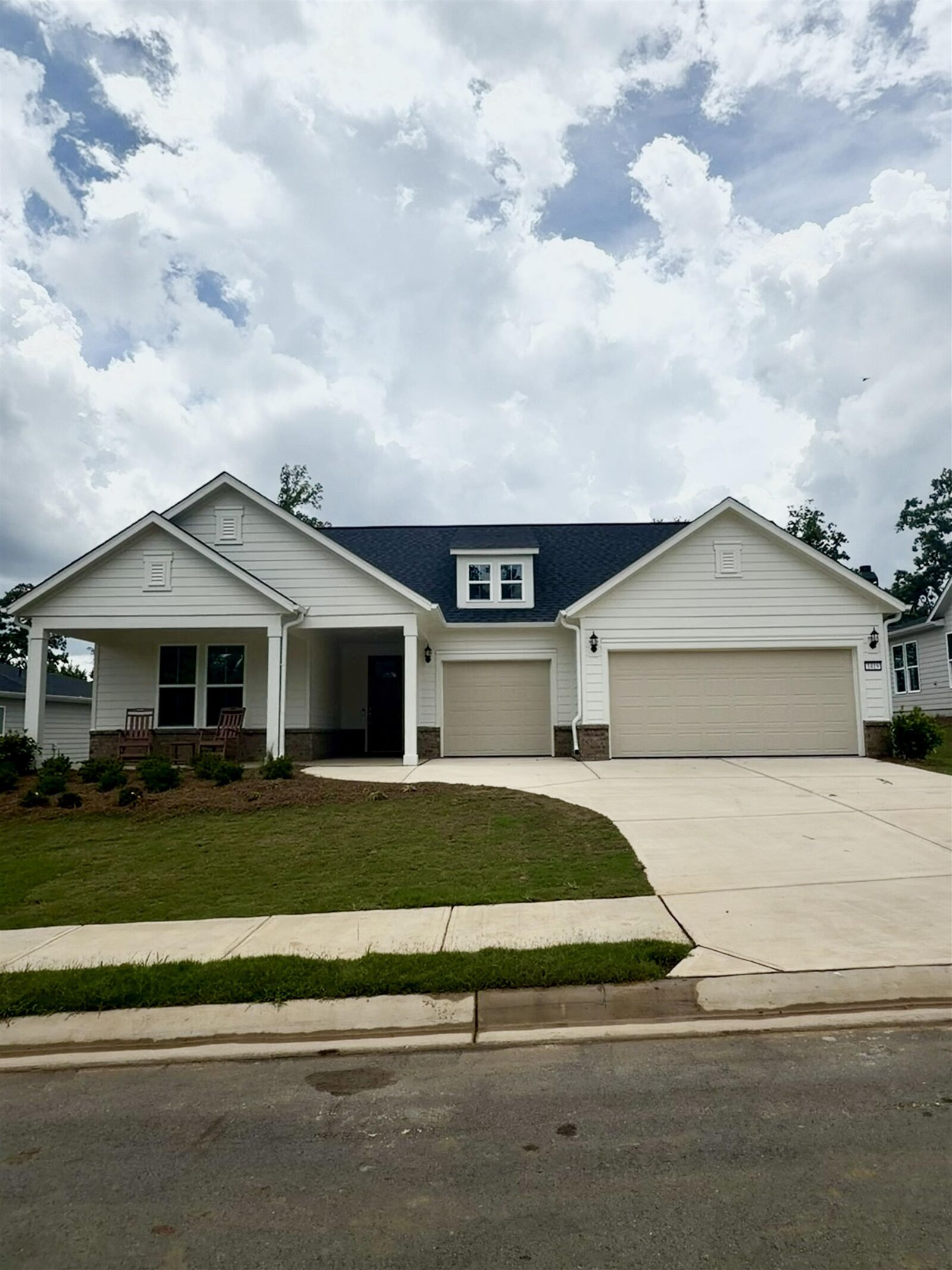 Property Photo: 1419 Canoe Drive GA 30642