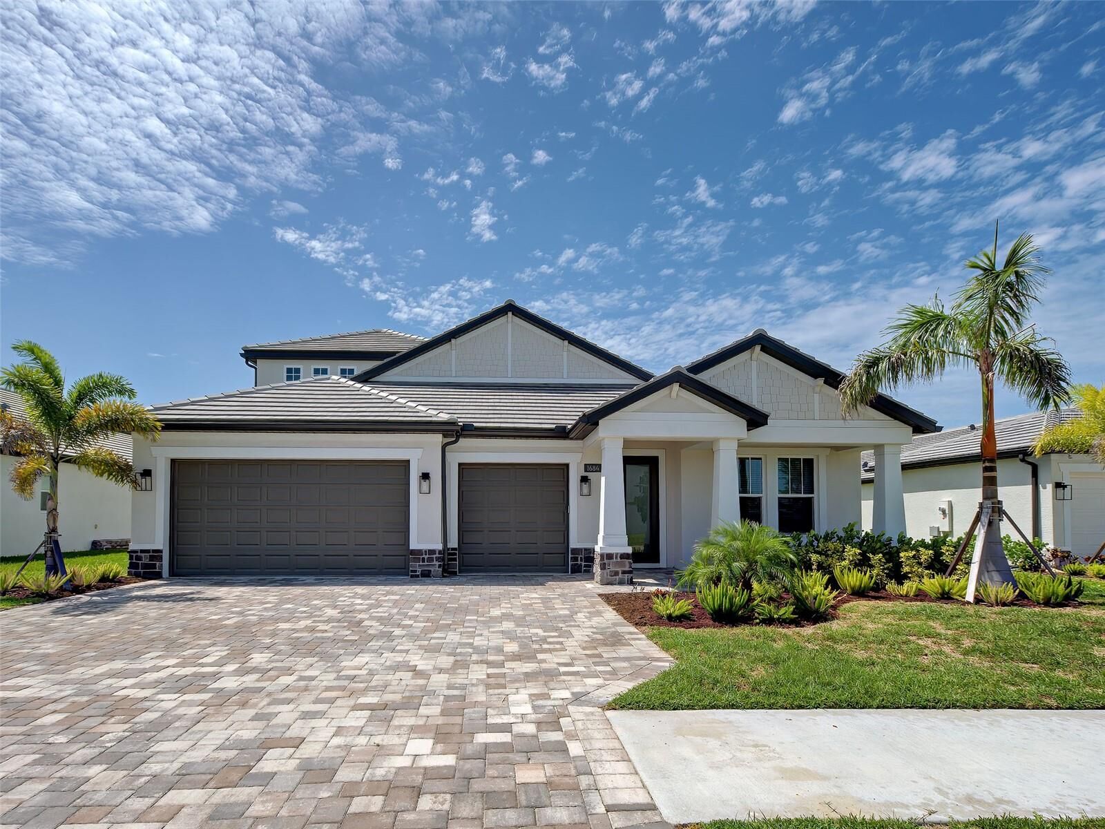 Property Photo:  1684 Lugano Circle  FL 34275 
