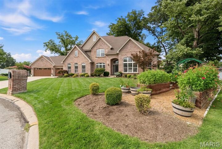 Property Photo: 1543 Windridge Court MO 63131