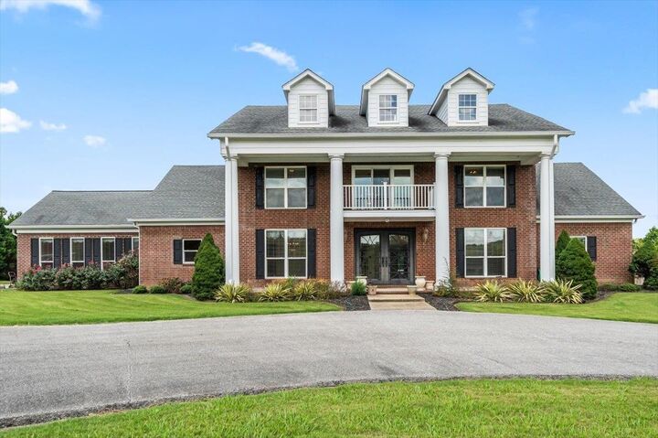 Property Photo: 740 Frazier Rd TN 38066