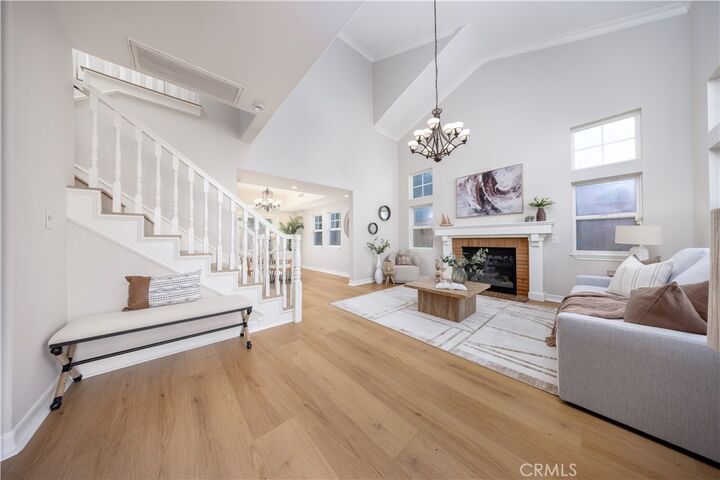 Property Photo:  134 S Greenwood  CA 91107 