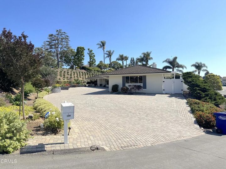Property Photo: 1098 Garrido Court CA 93010