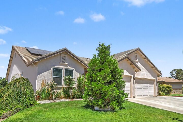 Property Photo: 327 Manor Drive CA 95640
