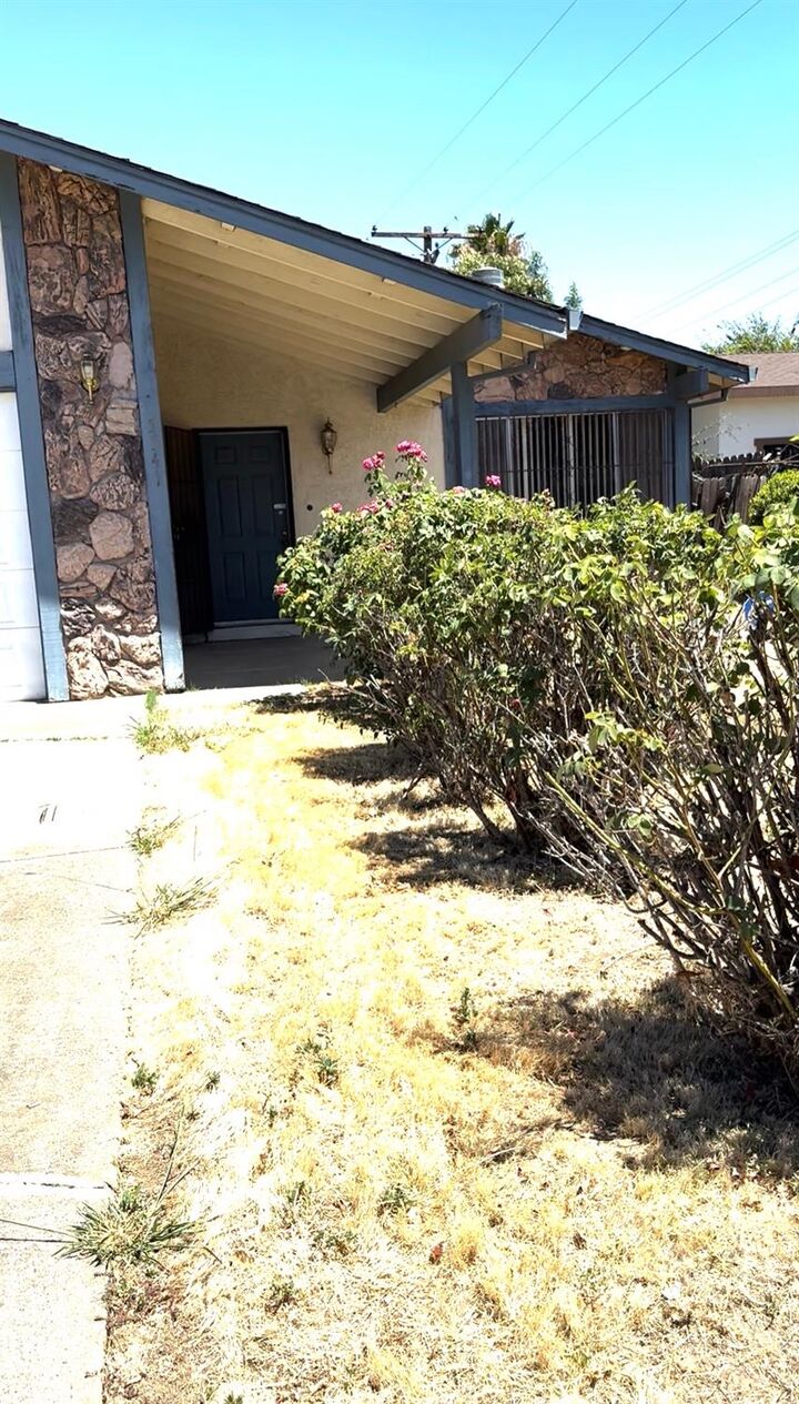 Property Photo: 5541 Sampson Boulevard CA 95820
