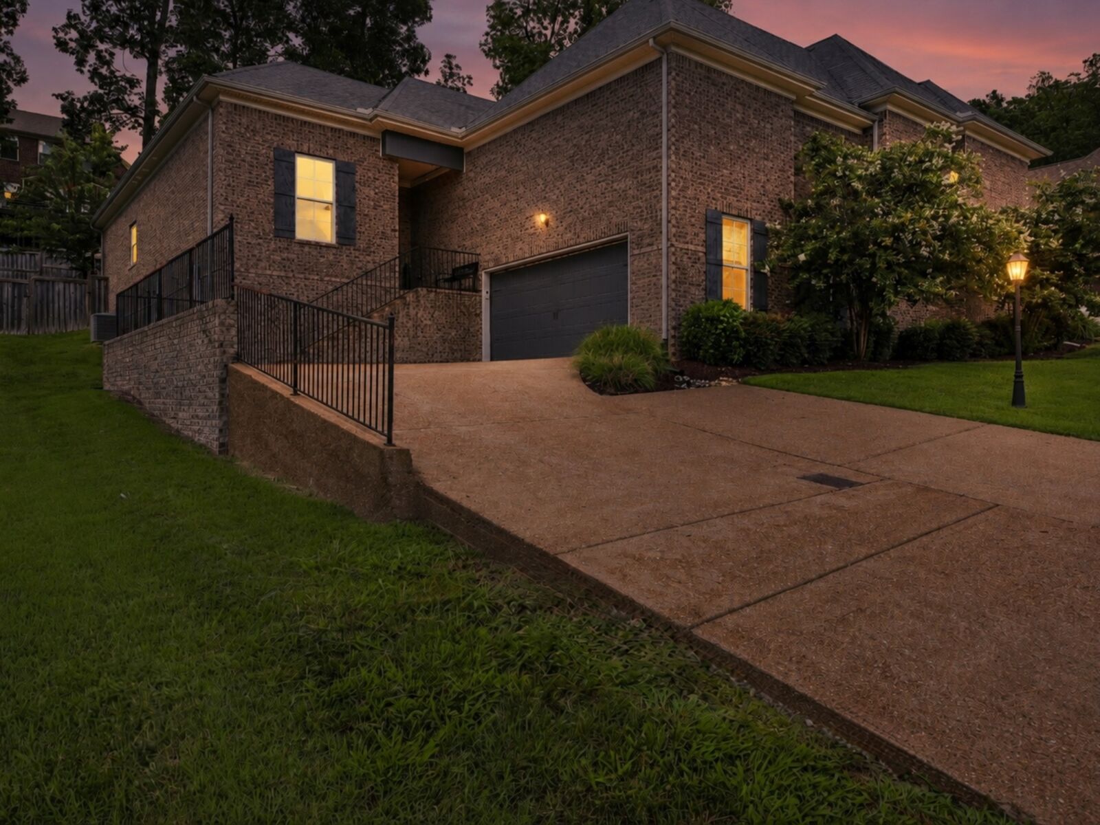 Property Photo:  166 Cobbler Cir  TN 37075 